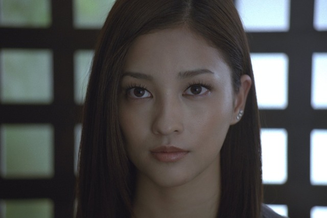 大人気の黒木メイサが新CMであんな姿に…… 画像