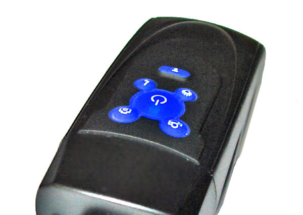 エバーグリーン、ヘルメット取付マウント付属の小型ビデオカム「DN-ZAPS720A」 画像