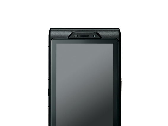 NTTドコモ、1,410万画素カメラ＆フルタッチディスプレイ搭載ケータイ「SH-05C」を27日発売 画像