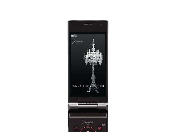 限定5,000台、NTTドコモのコラボケータイ「SH-09C」が11日に発売 画像