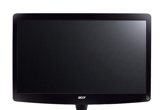 日本エイサー、IRエミッター内蔵の3D対応23.6型フルHD液晶ディスプレイ 画像