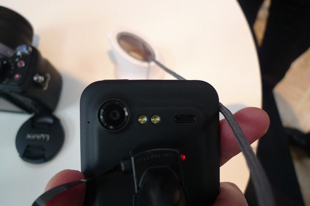 【MWC 2011（Vol.27）】HTC、Android 2.4搭載スマートフォンを展示 画像