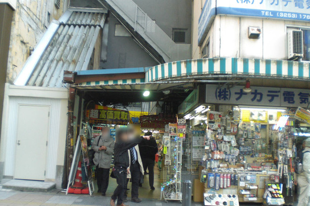 【地震】単一電池が店頭から消えた……東京・秋葉原 画像