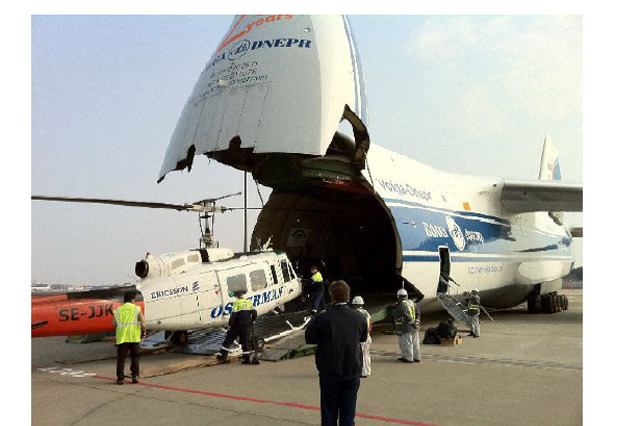 【地震】エリクソン、スウェーデンからヘリを持ち込んでの通信復旧支援 画像