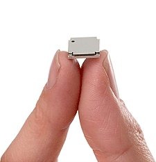 シャープ、業界最小サイズと業界最低消費電力を実現した小型無線LANモジュール 画像
