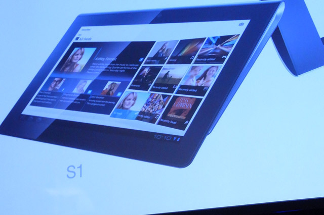 ソニー、「ソニーITモバイルミーティング」で同社初のタブレット端末を披露 画像