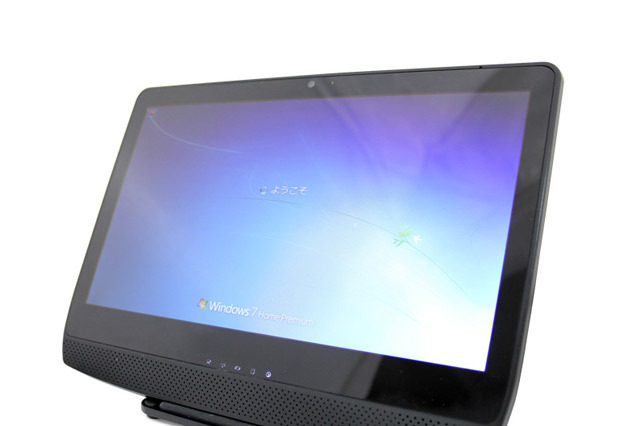 Windows 7/デュアルコアAtom搭載の10.1型液晶タブレット 画像