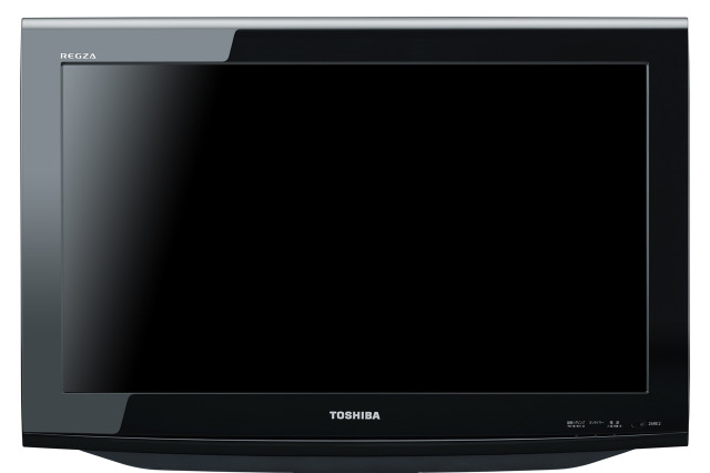 東芝、付属の500GB外付けHDDをテレビ背面に設置できる「LEDレグザ」 画像