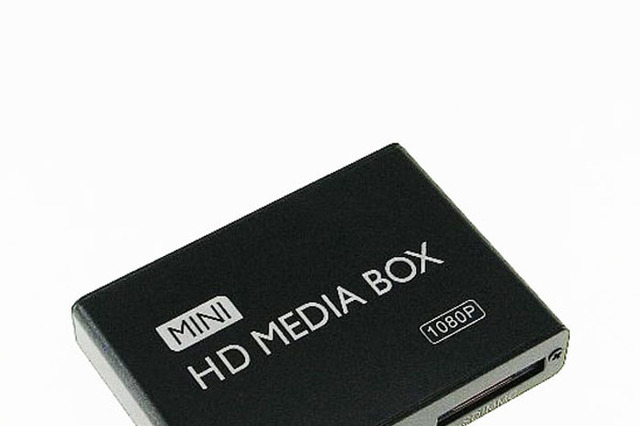 フルHD出力可能な手のひらサイズの超小型コンパクトメディアプレーヤー 画像