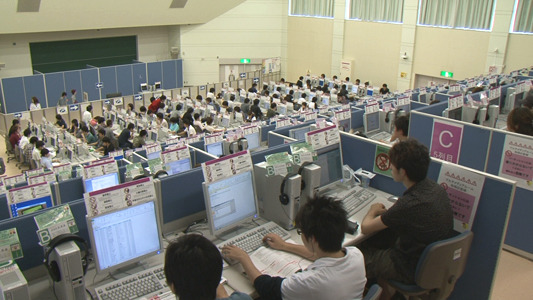 立命館大学、大学として最大規模のシンクライアントシステムを構築……NECより約4,500台の端末導入 画像
