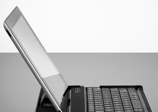 Bluetoothキーボードを搭載したiPad 2専用アルミニウムカバー 画像