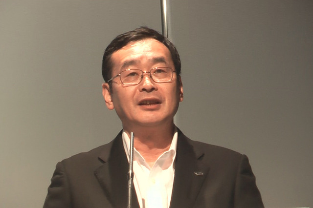 シャープ、チューナー部とディスプレイ部を分離した“フリースタイルAQUOS” 画像