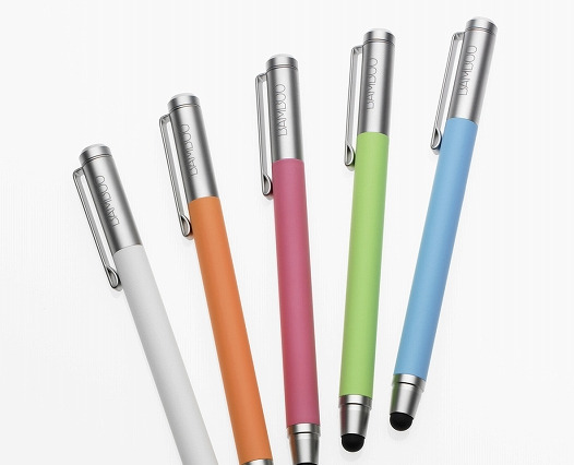 ワコム、iPad用スタイラスペン「Bamboo Stylus」の新色……iPad Smart Coverの色にマッチ 画像