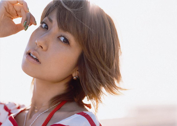 Yahoo!動画、hitomi「アイ ノ コトバ」・まえけん♂トランス「東京チャランス」を配信 画像
