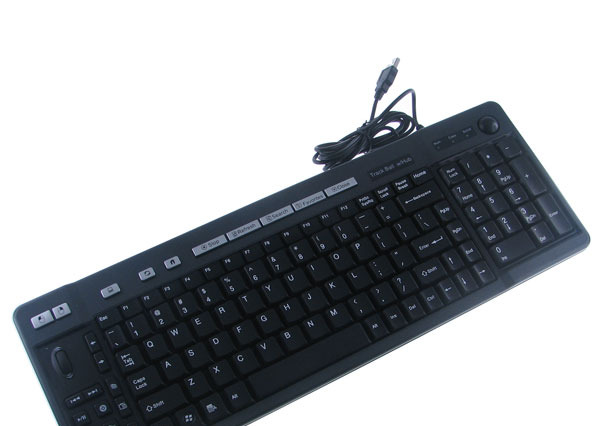 1台2役のトラックボールマウス一体型USBキーボード  画像