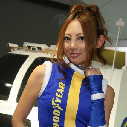 【フォトレポート】東京モーターショー2011コンパニオン…グッドイヤーその4 画像