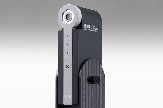 アイ・オー・データ、CDMA 1X WINやMPEG4に対応したライブカメラ 画像