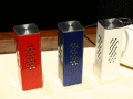【CEATEC 2006 Vol.5】携帯電話用の燃料電池は1年以内に製品化？ 画像