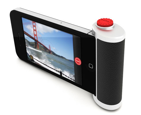 iPhone 4/4Sに装着してデジカメ感覚でシャッターが押せるカメラグリップ 画像