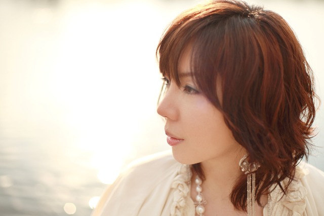 岡本真夜、「TOMORROW」セルフカバーに被災者600名のコーラスを収録 画像