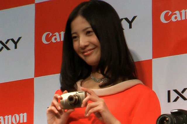 【CP+2012】キヤノン、吉高由里子のトークショー開催 画像