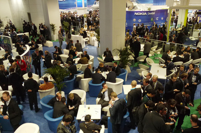 【MWC 2012 Vol.38(動画)】規模が違うノキアブース!写真と動画でチェック 画像
