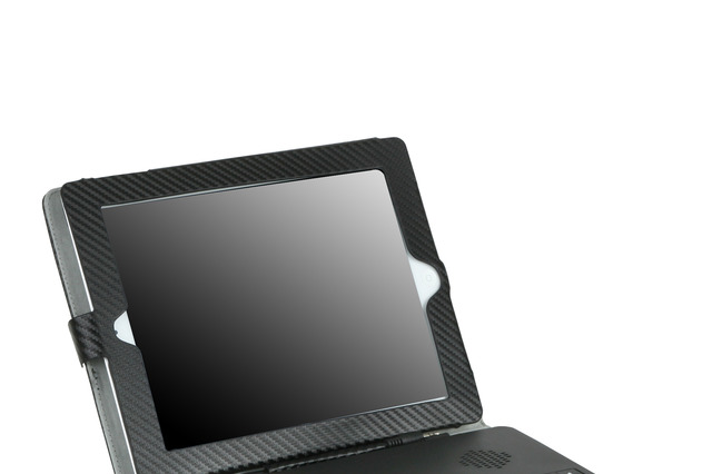 iPad 2をノートPCなみに使えるキーボード付きケース、スピーカー内蔵で4,980円 画像