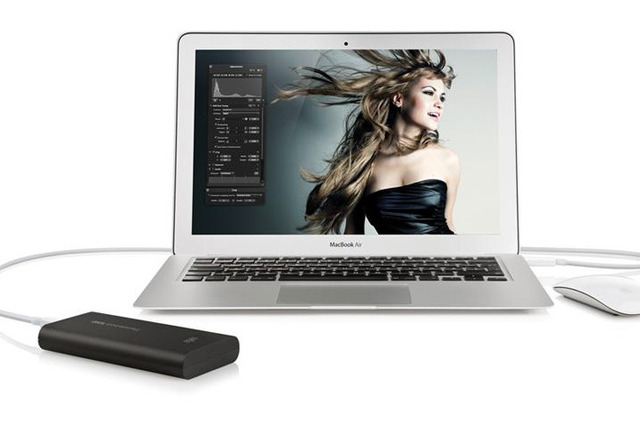 Macに適したポータブルSSD、「Thunderbolt」対応で最大270MB/秒の高速データ転送 画像