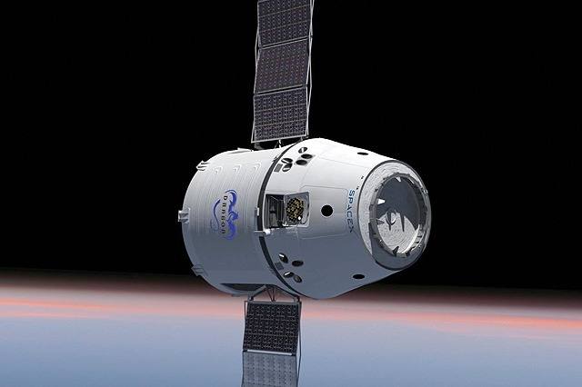 NASAがドラゴン宇宙船の評価を完了……ISSへの輸送システム完成に一歩前進 画像