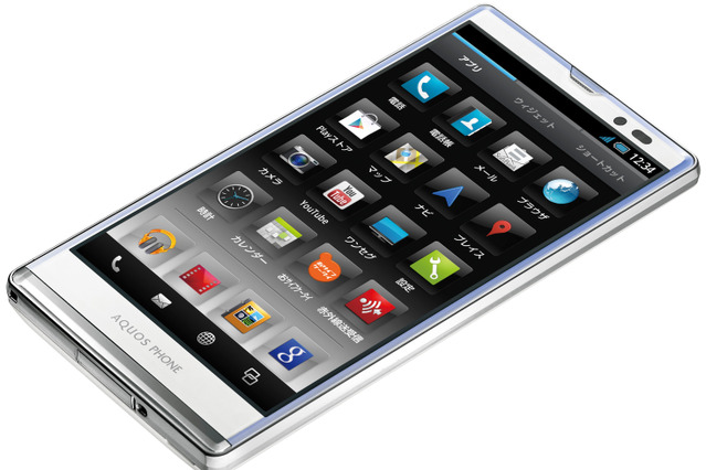 【ビデオニュース】ソフトバンク夏モデルの最上位機種！ 「AQUOS PHONE Xx」と「ARROWS A」 画像