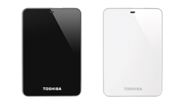 東芝、容量1.5TBの薄型ポータブルHDD「CANVIO」……TV・BDレコーダー対応モデルも 画像