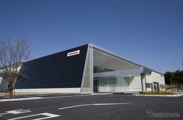ホンダ、ソーラーパネルの総発電量をホームページで公開 画像