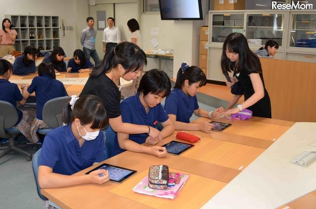 品川女子学院で「iPad×English」特別講座 画像