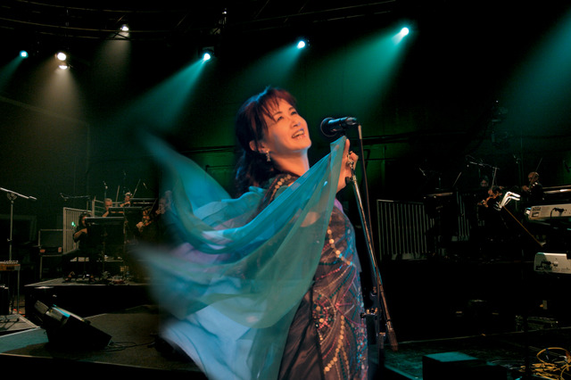 中島みゆき「歌姫 劇場版」10月公開に……「時代」の未発表ライブバージョンも収録  画像