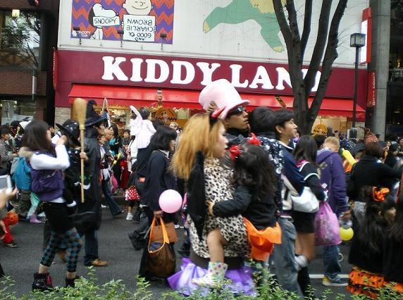 原宿表参道ハローハロウィーンパンプキンパレード　10月28日 画像