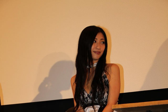 壇蜜、「ノーパンで来た甲斐があった」　内田春菊との“エロトーク”イベントに岡本夏生も乱入！ 画像
