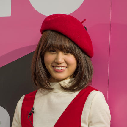 【クリスマス】前田敦子がもらったプレゼントはトヨタのセダン 画像