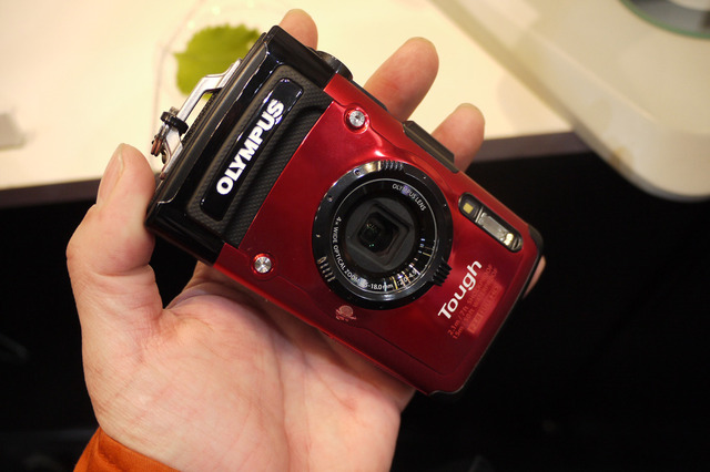 【CP+ 2013】顕微鏡級スーパーマクロ搭載の「STYLUS TG-2 Tough」 画像