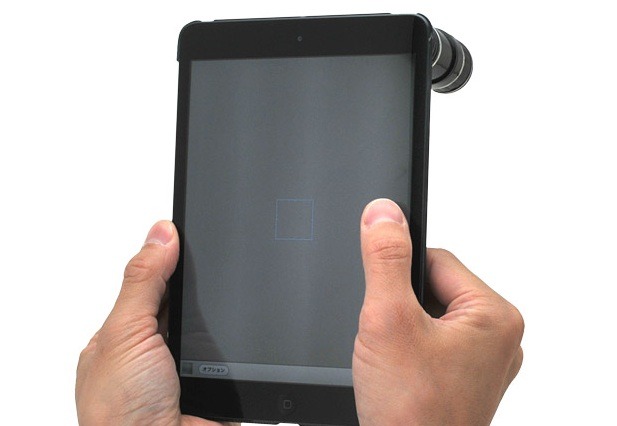 iPad miniで光学12倍の望遠撮影！ 2,980円のレンズユニット 画像