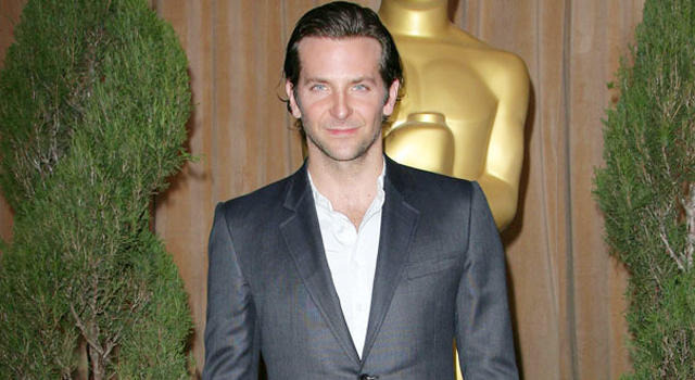 ブラッドリー・クーパー、コメディー傑作『ココヴァー』リメイク作品で監督デビュー!? 画像