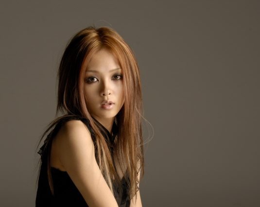 上木彩矢がランチタイムに生トーク 画像