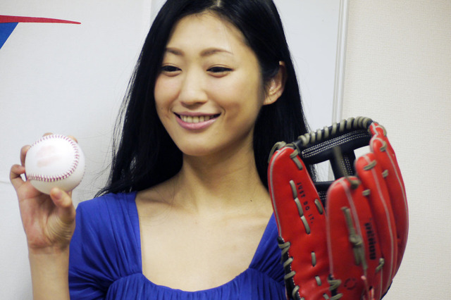 壇蜜、故郷で始球式決定!「怒られない程度の衣装で」 画像