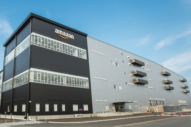 アマゾン、国内最大の新物流センターを本格稼働　小田原 画像