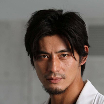 坂口憲二、「医龍」復活に戦々恐々!?　「またあの長いオペシーンを撮ると思うと……」 画像