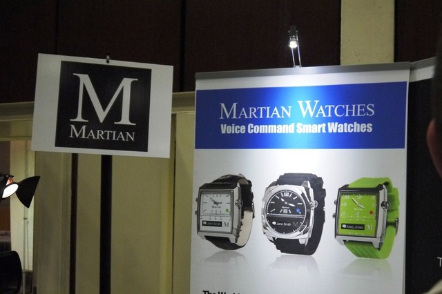 【MWC 2014 Vol.42（動画）】時計であることを第一に考えたスマートウォッチ、Martian Voice Watch 画像