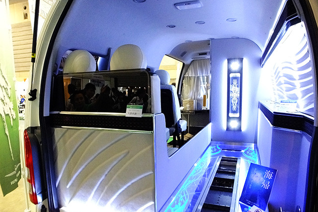 【フューネラルビジネスフェア2014】コンパクト葬儀市場が霊柩車にも影響 画像