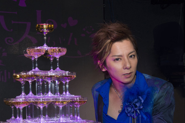 松岡充、ホスト役で歯の浮くようなセリフも……「素ではできないですよね(笑)」 画像