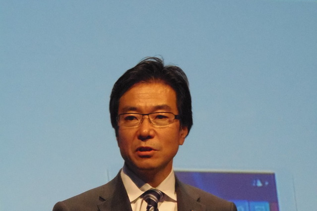 【The Microsoft Conference 2014】新VAIOのプロトタイプや、ユニークな一体型マルチ決済機能付きタブレット披露 画像