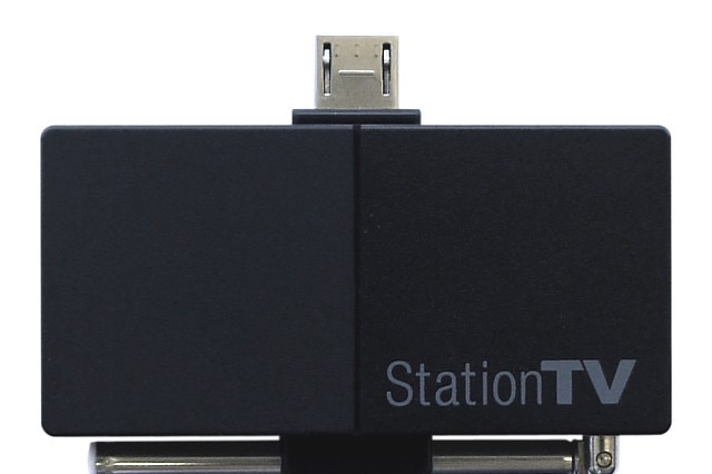 micro USB端子装備でAndroid/Windows 8.1両方に対応したフルセグTVチューナー 画像