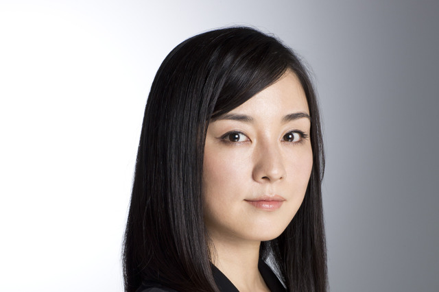 伊藤歩が“意識高い系”男子の面倒を見る!? 画像